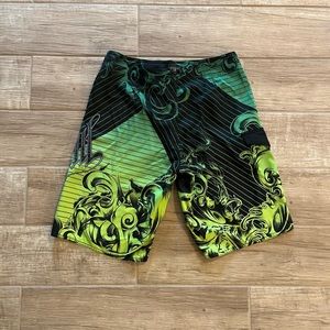 O’Neill, Men’s Shorts, Black/Green, Size 30